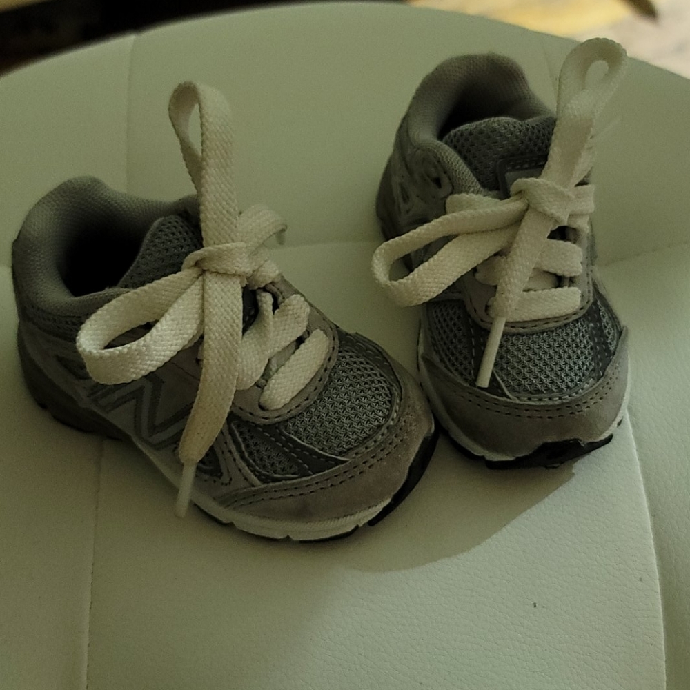 New balance size 2 990